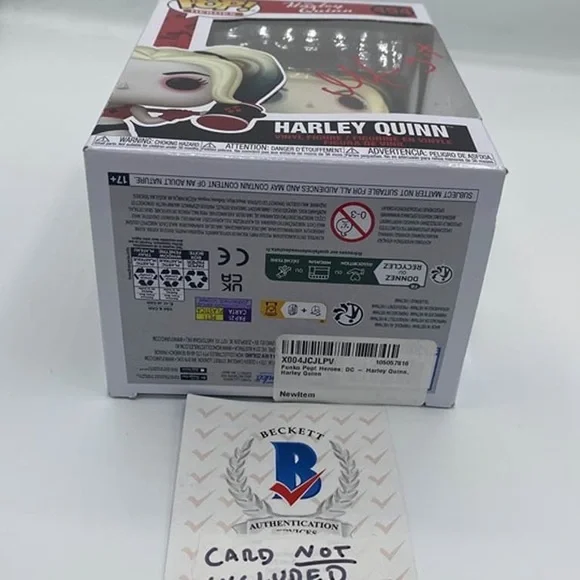 Harley Quinn Pop! Vinyl Figure - Picture 4 of 7